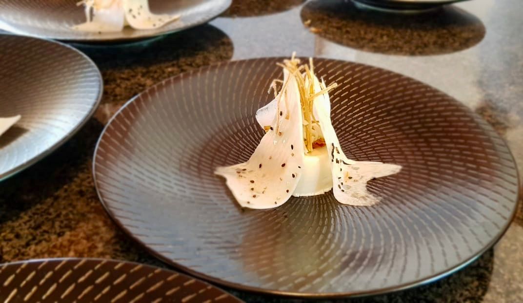 Fish with crispy leek
